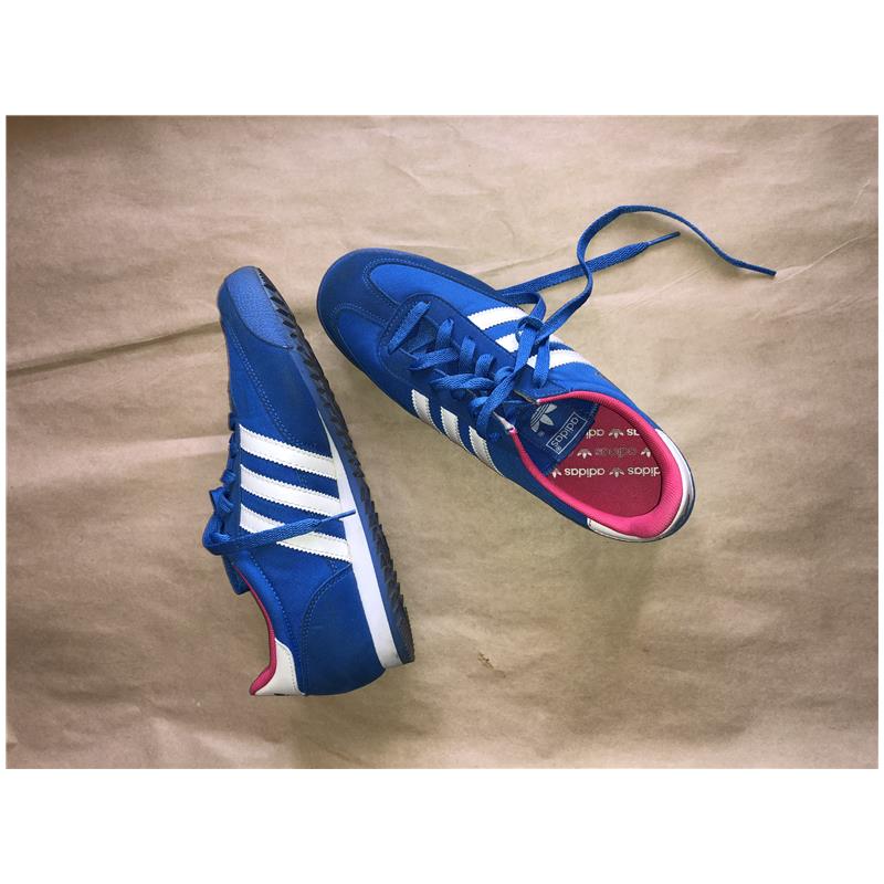 Adidas-